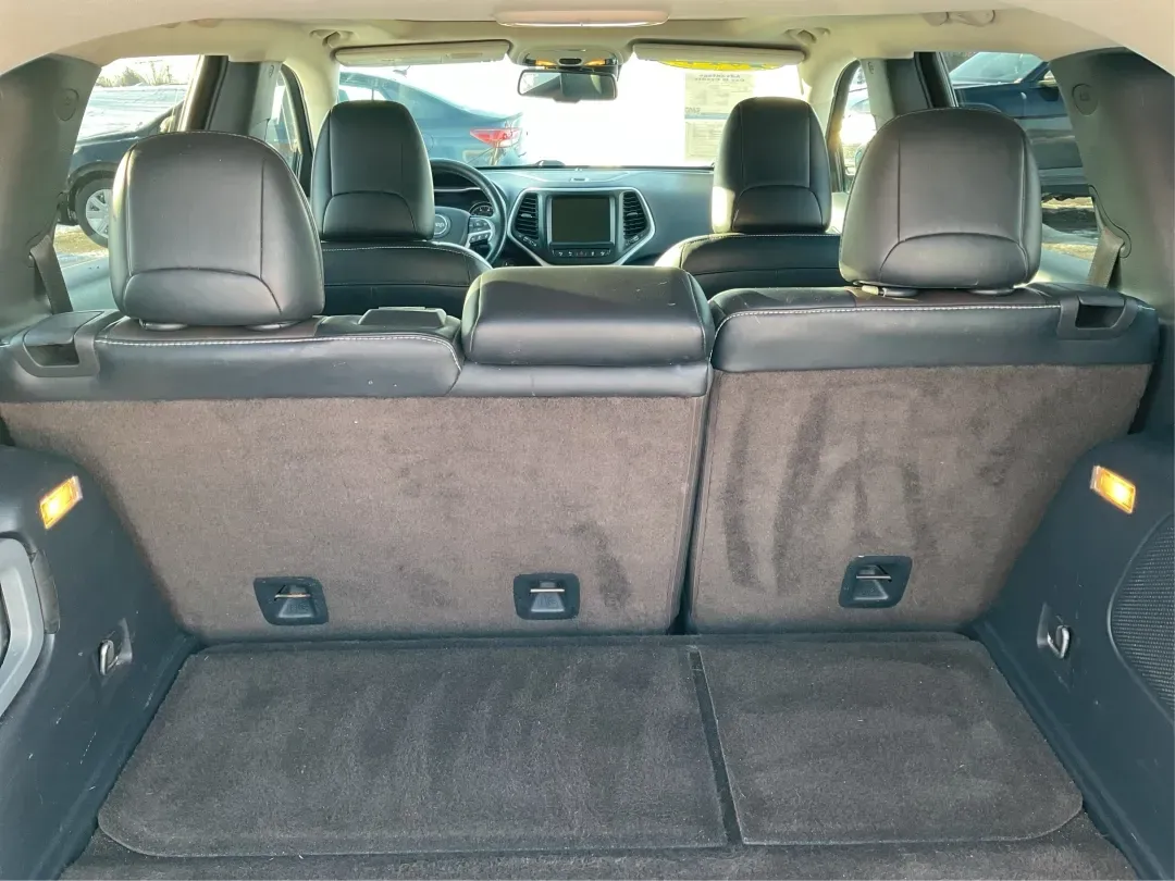 2014 Jeep Cherokee Limited (1C4PJMDS5EW) with an Other engine, located at 1099 N County Rd 25A, Troy, OH, 45373, (937) 908-9800, 40.057079, -84.212883 - Discover the perfect blend of versatility and style with the 2014 Jeep Cherokee Limited, now available at Advantage Car and Credit in Troy, OH! Whether you're navigating the daily grind or embarking on weekend adventures, this crossover SUV is designed to enhance your lifestyle, making it an ideal c - Photo#12