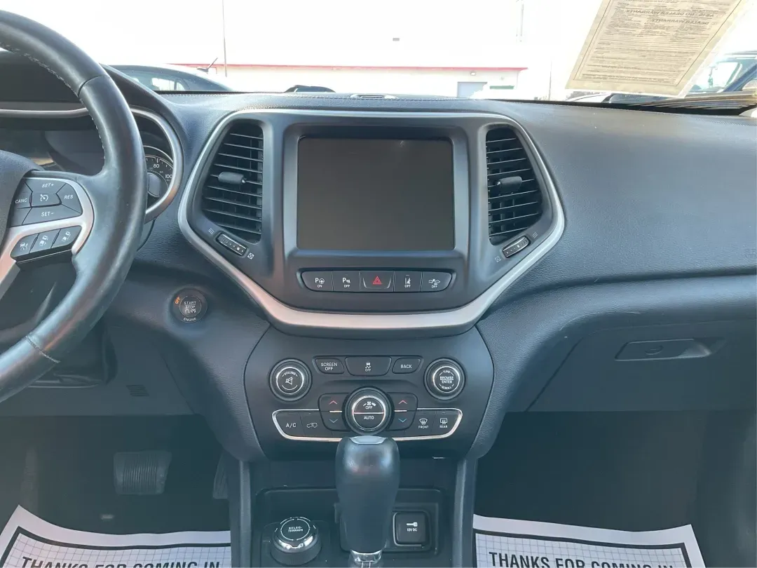 2014 Jeep Cherokee Limited (1C4PJMDS5EW) with an Other engine, located at 1099 N County Rd 25A, Troy, OH, 45373, (937) 908-9800, 40.057079, -84.212883 - Discover the perfect blend of versatility and style with the 2014 Jeep Cherokee Limited, now available at Advantage Car and Credit in Troy, OH! Whether you're navigating the daily grind or embarking on weekend adventures, this crossover SUV is designed to enhance your lifestyle, making it an ideal c - Photo#13