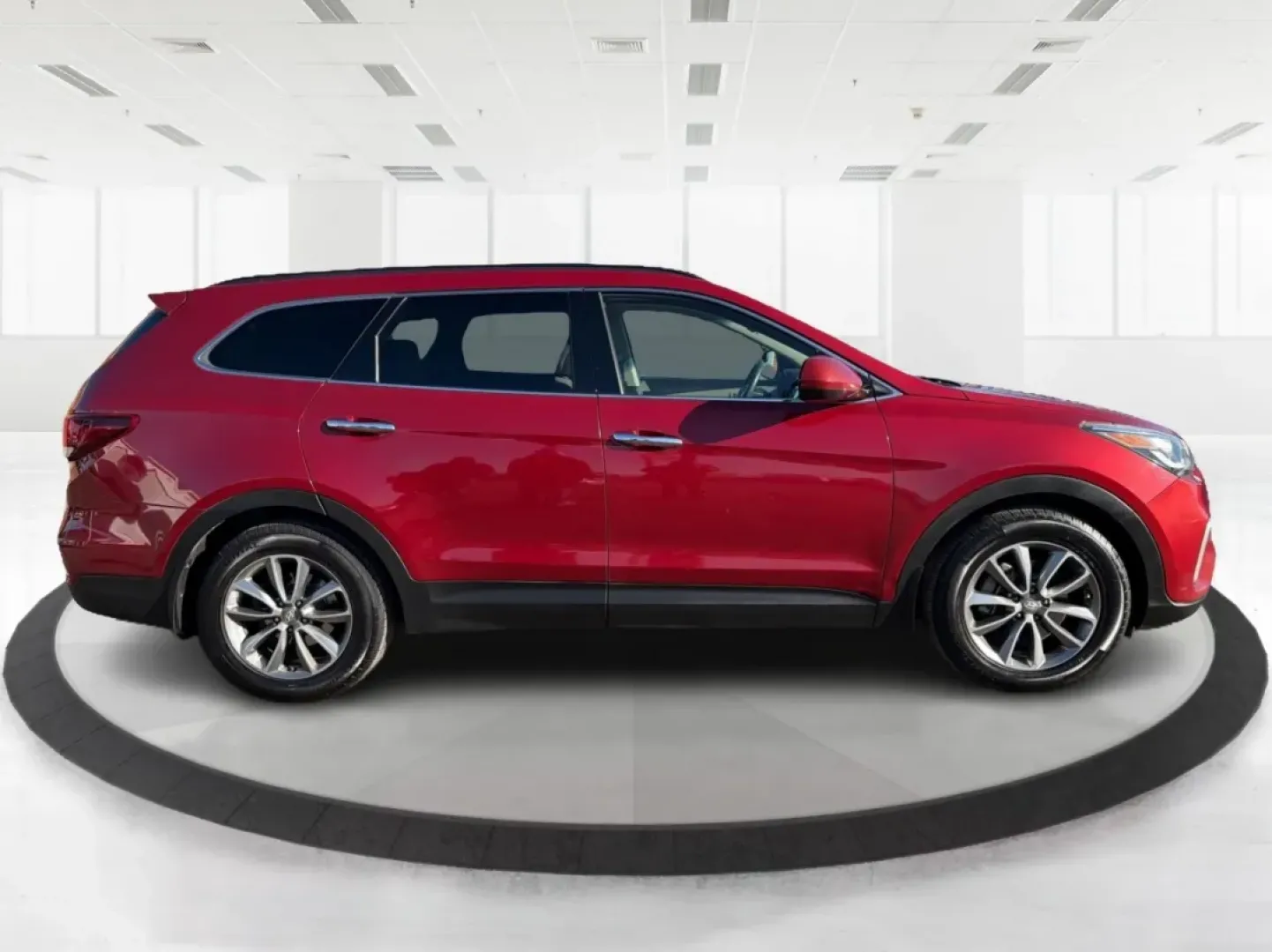 2017 Hyundai Santa Fe SE (KM8SMDHF0HU) with an 3.3L V-6 gasoline direct injection engine, 6A transmission, located at 1230 East Main St, Xenia, OH, 45385, (937) 908-9800, 39.688026, -83.910172 - **Adventure Awaits with This 2017 Hyundai Santa Fe SE - Your Ideal Family SUV!**<br /> <br /> Are you on the lookout for a versatile, spacious SUV that can easily accommodate your family's needs? Look no further than this stunning 2017 Hyundai Santa Fe SE, available now at Advantage Car and Credit i - Photo#1