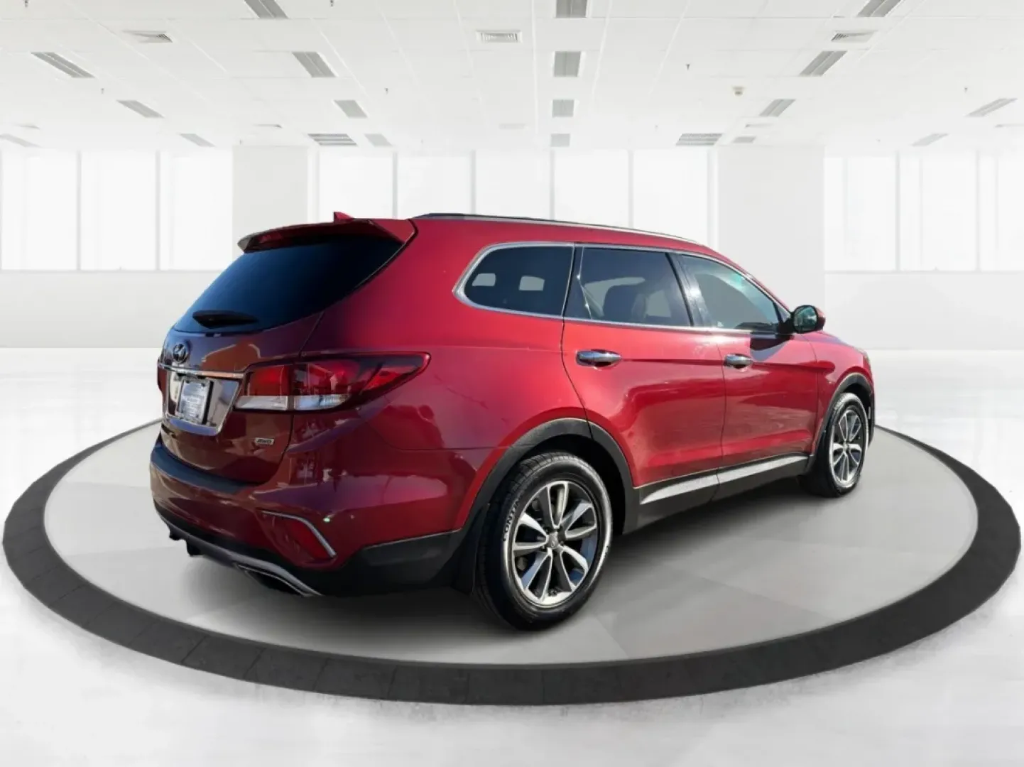 2017 Hyundai Santa Fe SE (KM8SMDHF0HU) with an 3.3L V-6 gasoline direct injection engine, 6A transmission, located at 1230 East Main St, Xenia, OH, 45385, (937) 908-9800, 39.688026, -83.910172 - **Adventure Awaits with This 2017 Hyundai Santa Fe SE - Your Ideal Family SUV!**<br /> <br /> Are you on the lookout for a versatile, spacious SUV that can easily accommodate your family's needs? Look no further than this stunning 2017 Hyundai Santa Fe SE, available now at Advantage Car and Credit i - Photo#2