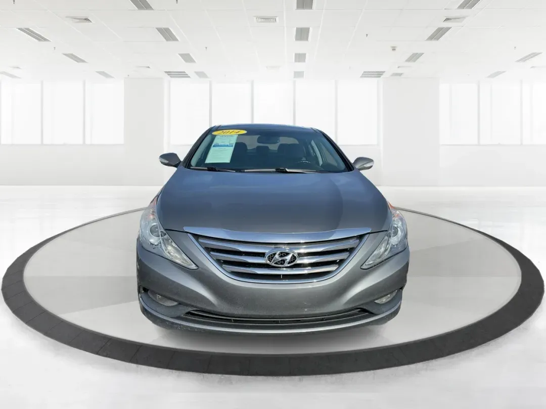 2014 Hyundai Sonata Limited 2.0T (5NPEC4AB3EH) with an 2L I-4 gasoline direct injection engine, located at 1951 S Dayton Lakeview Rd., New Carlisle, OH, 45344, (937) 908-9800, 39.890999, -84.050255 - Are you in search of the perfect blend of style, performance, and reliability for your daily commutes or family outings? Look no further! At Advantage Car and Credit in New Carlisle, OH, we proudly present this stunning 2014 Hyundai Sonata Limited 2.0T, a sedan designed for those who appreciate both - Photo#7