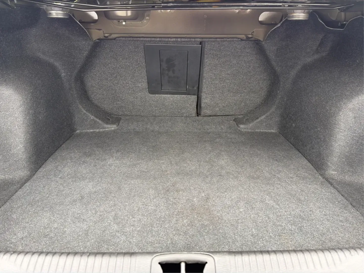 2016 Chrysler 200 S (1C3CCCBB9GN) with an Pentastar 3.6L V-6 DOHC engine, 9A transmission, located at 1951 S Dayton Lakeview Rd., New Carlisle, OH, 45344, (937) 908-9800, 39.890999, -84.050255 - Elevate your driving experience and embrace adventure with the 2016 Chrysler 200 S, now available at Advantage Car and Credit, your trusted Buy Here Pay Here dealership located at 1951 S Dayton-Lakeview Rd, New Carlisle, OH 45344. Whether you're commuting through the bustling streets of New Carlisle - Photo#12