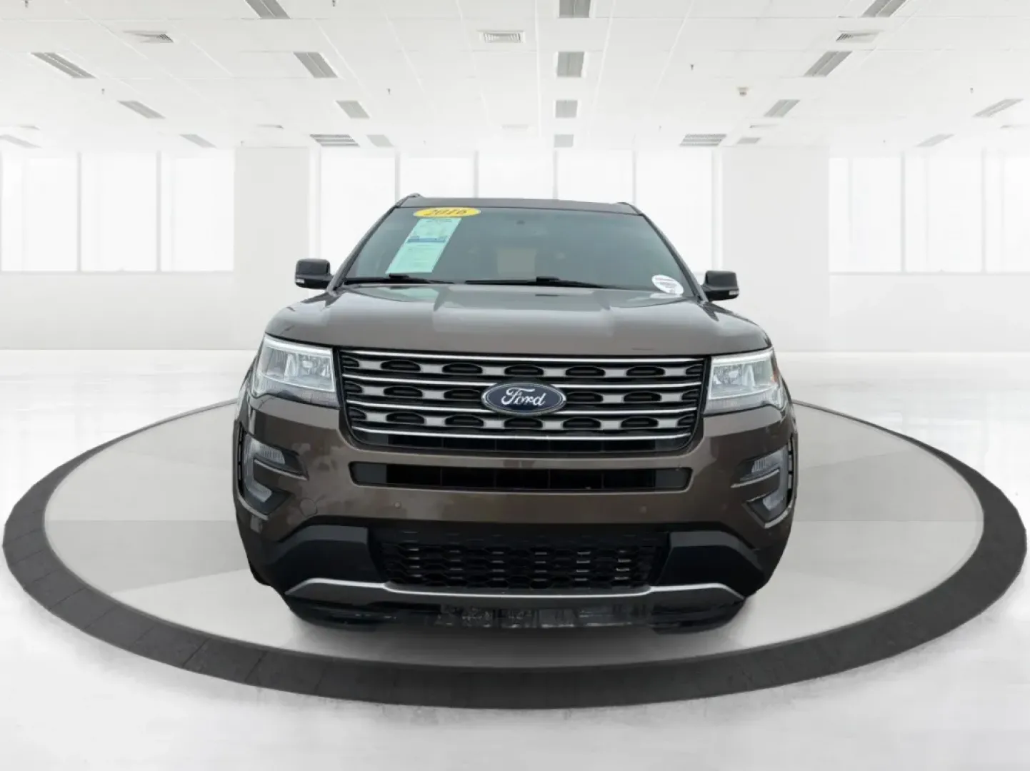 2016 Ford Explorer XLT (1FM5K8D89GG) with an EcoBoost 2.3L I-4 gasoline direct injection engine, 6-Speed Automatic transmission, located at 1951 S Dayton Lakeview Rd., New Carlisle, OH, 45344, (937) 908-9800, 39.890999, -84.050255 - Looking for a versatile and reliable vehicle that can accommodate your family adventures, weekend getaways, and daily commutes? Look no further than the 2016 Ford Explorer XLT, available now at Advantage Car and Credit in New Carlisle, OH. With a spacious interior and advanced technology features, t - Photo#7