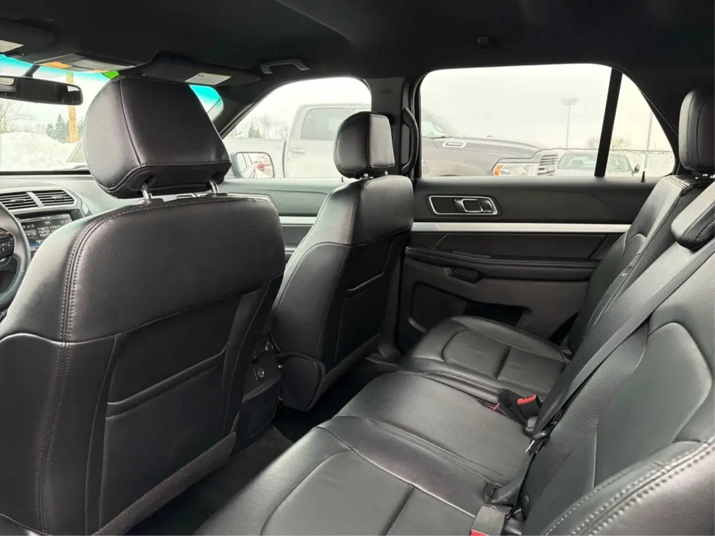 2016 Ford Explorer XLT (1FM5K8D89GG) with an EcoBoost 2.3L I-4 gasoline direct injection engine, 6-Speed Automatic transmission, located at 1951 S Dayton Lakeview Rd., New Carlisle, OH, 45344, (937) 908-9800, 39.890999, -84.050255 - Looking for a versatile and reliable vehicle that can accommodate your family adventures, weekend getaways, and daily commutes? Look no further than the 2016 Ford Explorer XLT, available now at Advantage Car and Credit in New Carlisle, OH. With a spacious interior and advanced technology features, t - Photo#10