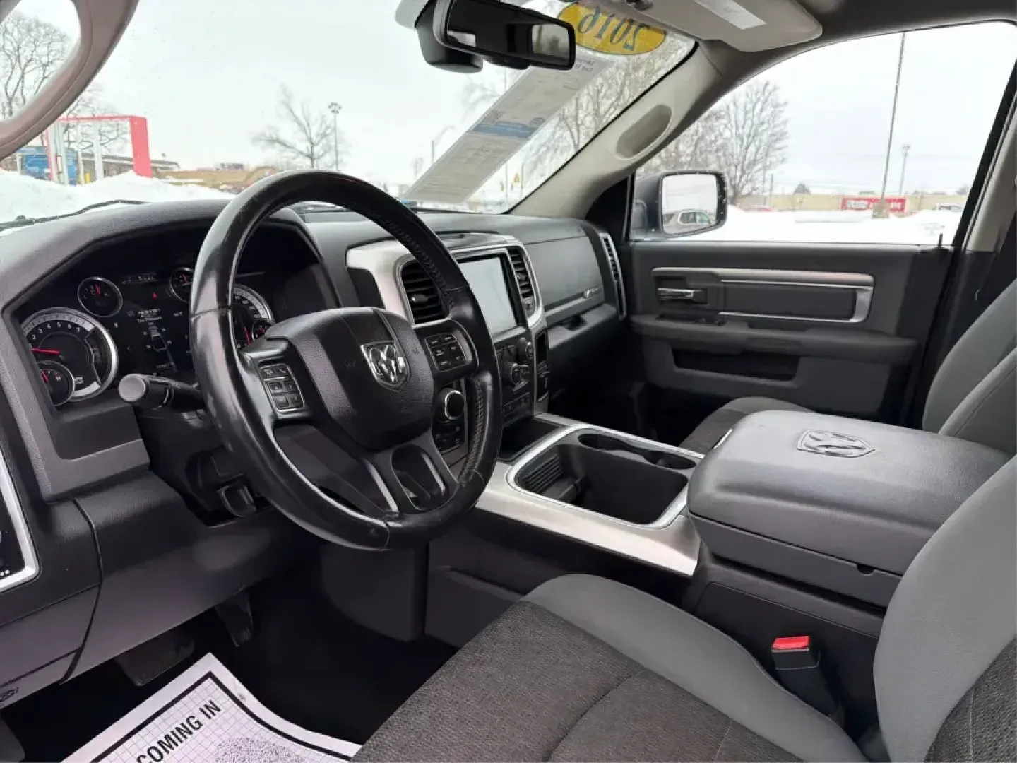 2016 Ram 1500 Big Horn (3C6RR7LT1GG) with an HEMI 5.7L V-8 variable valve control engine, 6A transmission, located at 8750 N County Rd 25A, Piqua, OH, 45356, (937) 908-9800, 40.164391, -84.232513 - ### Unleash Your Adventurous Spirit with the 2016 Ram 1500 Big Horn at Advantage Car and Credit - Piqua!<br /> <br /> Are you searching for the perfect truck that seamlessly combines power, comfort, and reliability for your next weekend getaway or daily commute? Look no further than the 2016 Ram 150 - Photo#9