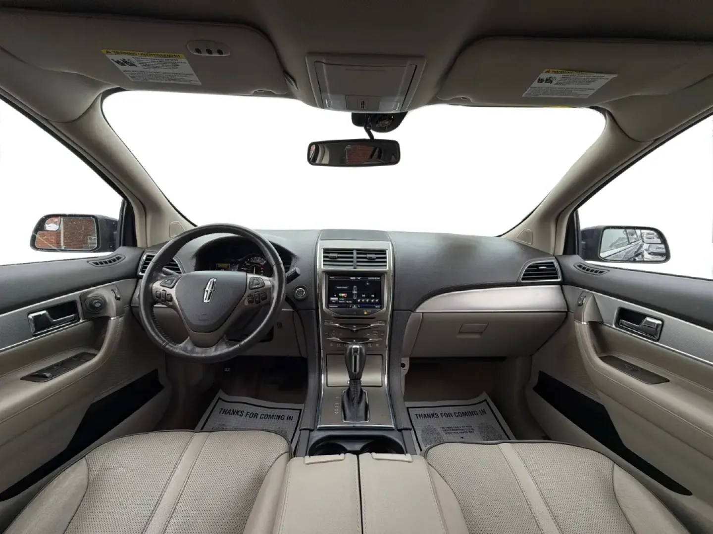 2011 Lincoln MKX Base (2LMDJ6JK8BB) with an Other engine, located at 8750 N County Rd 25A, Piqua, OH, 45356, (937) 908-9800, 40.164391, -84.232513 - **Discover Comfort and Style with This 2011 Lincoln MKX at Advantage Car and Credit - Piqua!**<br /> <br /> Are you in the market for a vehicle that perfectly combines luxury, comfort, and versatility? Look no further! The 2011 Lincoln MKX is the ideal choice for growing families, busy professionals - Photo#21