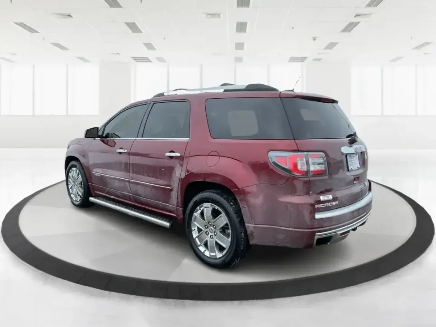 2016 GMC Acadia Denali (1GKKRTKD1GJ) with an 3.6L V-6 gasoline direct injection engine, 6-Speed Automatic transmission, located at 880 E. National Road, Vandalia, OH, 45377, (937) 908-9800, 39.891918, -84.183594 - Road-trip ready for the whole crew and comfortable enough for the daily grind, this 2016 GMC Acadia Denali is the kind of SUV that fits real life-school drop-offs, long commutes to Dayton, weekend runs up I75, and family getaways with luggage, snacks, and everyone's gear. Finished in eye-catching Cr - Photo#3