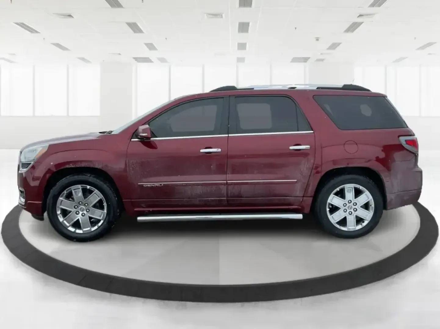 2016 GMC Acadia Denali (1GKKRTKD1GJ) with an 3.6L V-6 gasoline direct injection engine, 6-Speed Automatic transmission, located at 880 E. National Road, Vandalia, OH, 45377, (937) 908-9800, 39.891918, -84.183594 - Road-trip ready for the whole crew and comfortable enough for the daily grind, this 2016 GMC Acadia Denali is the kind of SUV that fits real life-school drop-offs, long commutes to Dayton, weekend runs up I75, and family getaways with luggage, snacks, and everyone's gear. Finished in eye-catching Cr - Photo#4