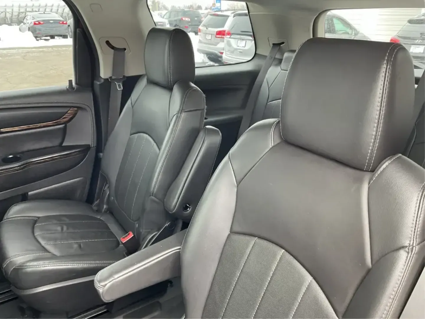 2016 GMC Acadia Denali (1GKKRTKD1GJ) with an 3.6L V-6 gasoline direct injection engine, 6-Speed Automatic transmission, located at 880 E. National Road, Vandalia, OH, 45377, (937) 908-9800, 39.891918, -84.183594 - Road-trip ready for the whole crew and comfortable enough for the daily grind, this 2016 GMC Acadia Denali is the kind of SUV that fits real life-school drop-offs, long commutes to Dayton, weekend runs up I75, and family getaways with luggage, snacks, and everyone's gear. Finished in eye-catching Cr - Photo#9