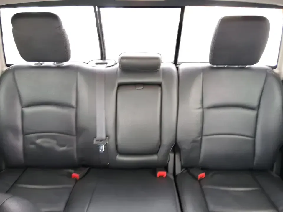 2016 Ram 1500 Big Horn (3C6RR7LT8GG) with an 5.7L V8 OHV 16V engine, 6A transmission, located at 1230 East Main St, Xenia, OH, 45385, (937) 908-9800, 39.688026, -83.910172 - Picture your next Saturday: you've got the boat hitched up, the cooler packed, and the whole crew riding comfortably to Caesar Creek-then Monday morning it's back to the commute with confidence in any Ohio weather. This 2016 Ram 1500 Big Horn Crew Cab 4WD is built for real life in Moraine: hauling, - Photo#13