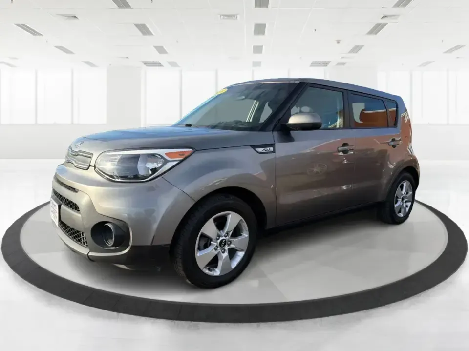 2018 Kia Soul Base (KNDJN2A22J7) with an 1.6L L4 DOHC 16V engine, 6M transmission, located at 880 E. National Road, Vandalia, OH, 45377, (937) 908-9800, 39.891918, -84.183594 - Need a practical daily driver that can handle the school run, the work commute, and spontaneous weekend trips without draining your budget? This 2018 Kia Soul Base in sleek Gray is the kind of easy-to-live-with hatchback that fits real life in Fairborn-roomy for friends or family, simple to park dow - Photo#8