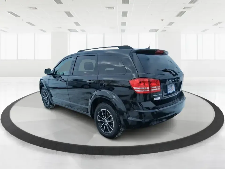2018 Dodge Journey SE (3C4PDCAB9JT) with an Tigershark MultiAir 2.4L I-4 DOHC engine, 4A transmission, located at 880 E. National Road, Vandalia, OH, 45377, (937) 908-9800, 39.891918, -84.183594 - Need a practical SUV that can handle school drop-offs, grocery runs, and weekend trips up I75 without blowing your budget? This 2018 Dodge Journey SE in Pitch Black Clearcoat is built for real life in West Central Ohio-roomy enough for growing families, comfortable for long commutes, and flexible fo - Photo#3