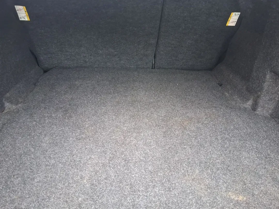 2013 Ford Fusion SE (3FA6P0H72DR) with an 2.5L L4 DOHC 16V engine, Automatic transmission, located at 1951 S Dayton Lakeview Rd., New Carlisle, OH, 45344, (937) 908-9800, 39.890999, -84.050255 - Need a dependable commuter that can handle daily drives to Wright-Patterson AFB, weekend errands around Beavercreek, and the occasional road trip down I-675 without draining your budget? This 2013 Ford Fusion SE in Sterling Gray is a smart, comfortable sedan built for real life-great for long commut - Photo#11