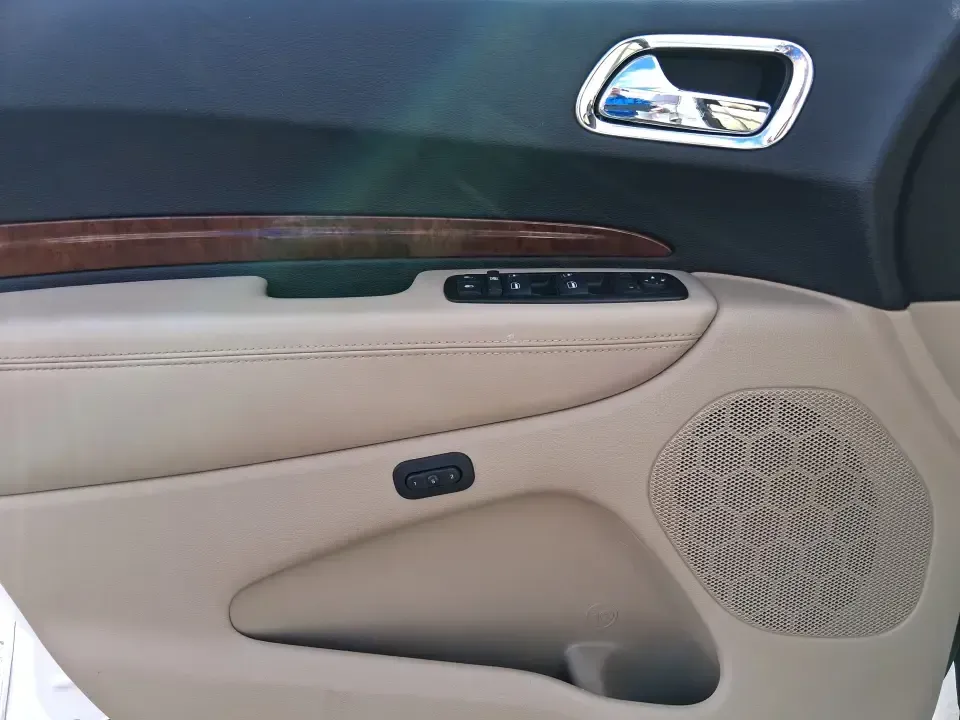 2015 Dodge Durango Limited (1C4RDJDG8FC) with an 3.6L V6 DOHC 24V engine, 8-Speed Automatic transmission, located at 1951 S Dayton Lakeview Rd., New Carlisle, OH, 45344, (937) 908-9800, 39.890999, -84.050255 - Pack up the kids, load the cooler, and point the nose toward a weekend getaway-this 2015 Dodge Durango Limited is the kind of SUV that makes everyday life in West Central Ohio easier, from school drop-offs to road trips and everything in between. With confident 4WD/AWD capability, three-row flexibil - Photo#19