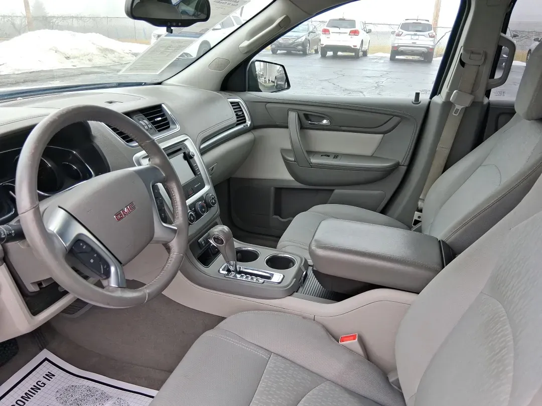 2016 GMC Acadia SLE-1 (1GKKVNED8GJ) with an 3.6L V-6 gasoline direct injection engine, 6A transmission, located at 1184 Kauffman Ave, Fairborn, OH, 45324, (937) 908-9800, 39.807072, -84.030914 - Need one SUV that can handle school drop-offs, I675 commuting, and a weekend escape to John Bryan State Park without feeling cramped or stressed? This 2016 GMC Acadia SLE-1 in Ebony Twilight Metallic is built for real-life Ohio driving-room for people and gear, confident traction for changing weathe - Photo#8