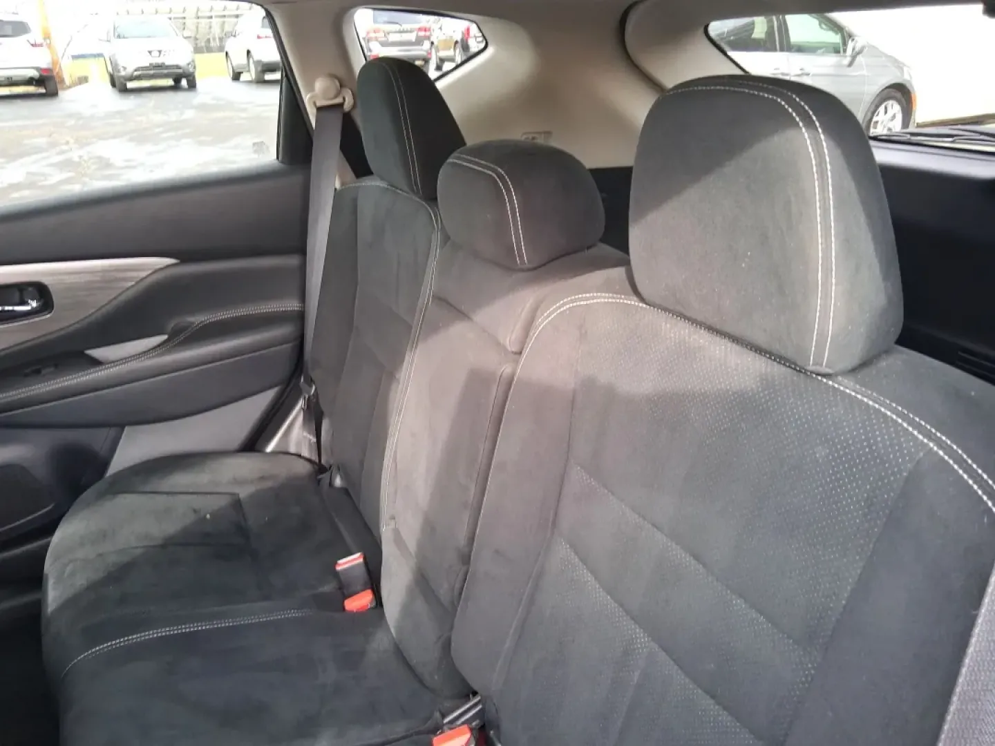 2018 Nissan Murano SV (5N1AZ2MH5JN) with an 3.5L V-6 DOHC engine, CVT transmission, located at 1184 Kauffman Ave, Fairborn, OH, 45324, (937) 908-9800, 39.807072, -84.030914 - Road trips to Yellow Springs, daily commutes down I675, or weekend errands between Wright-Patt and Fairfield Commons-this 2018 Nissan Murano SV is the kind of comfortable, confidence-inspiring SUV that fits real life in Fairborn. With its bold Cayenne Red Metallic finish, roomy cabin, and smart tech - Photo#10