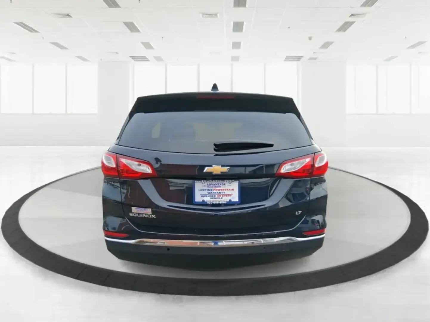 2020 Chevrolet Equinox FWD LT 1.5L Turbo (3GNAXKEV7LS) with an 1.5L I-4 gasoline direct injection engine, 6A transmission, located at 1184 Kauffman Ave, Fairborn, OH, 45324, (937) 908-9800, 39.807072, -84.030914 - Picture your next week going smoother: school drop-offs, I675 commutes, grocery runs, and spontaneous weekend escapes to Yellow Springs-handled in one comfortable, efficient SUV that fits real life. This **2020 Chevrolet Equinox LT (FWD) 1.5L Turbo** in **Pacific Blue Metallic** is a smart choice fo - Photo#3