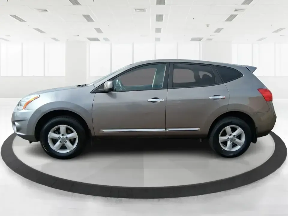 2013 Nissan Rogue S (JN8AS5MV5DW) with an 2.5L I-4 DOHC engine, Continuously Variable Transmission transmission, located at 4508 South Dixie Dr, Moraine, OH, 45439, (937) 908-9800, 39.689976, -84.218452 - Ready for a practical SUV that fits real life in the Miami Valley-school drop-offs, I-75 commutes, grocery runs, and spontaneous weekend getaways to Carillon Historical Park or a stroll around The Greene? This **2013 Nissan Rogue S** is the kind of compact SUV that makes everyday driving easier, wit - Photo#5