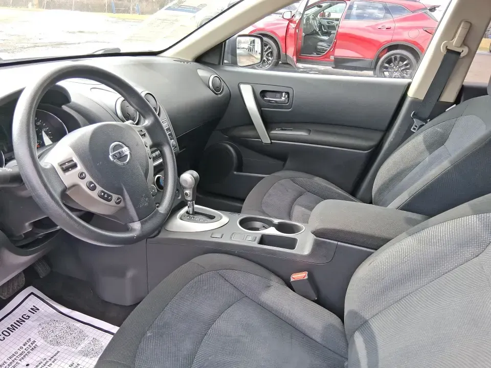 2013 Nissan Rogue S (JN8AS5MV5DW) with an 2.5L I-4 DOHC engine, Continuously Variable Transmission transmission, located at 4508 South Dixie Dr, Moraine, OH, 45439, (937) 908-9800, 39.689976, -84.218452 - Ready for a practical SUV that fits real life in the Miami Valley-school drop-offs, I-75 commutes, grocery runs, and spontaneous weekend getaways to Carillon Historical Park or a stroll around The Greene? This **2013 Nissan Rogue S** is the kind of compact SUV that makes everyday driving easier, wit - Photo#9