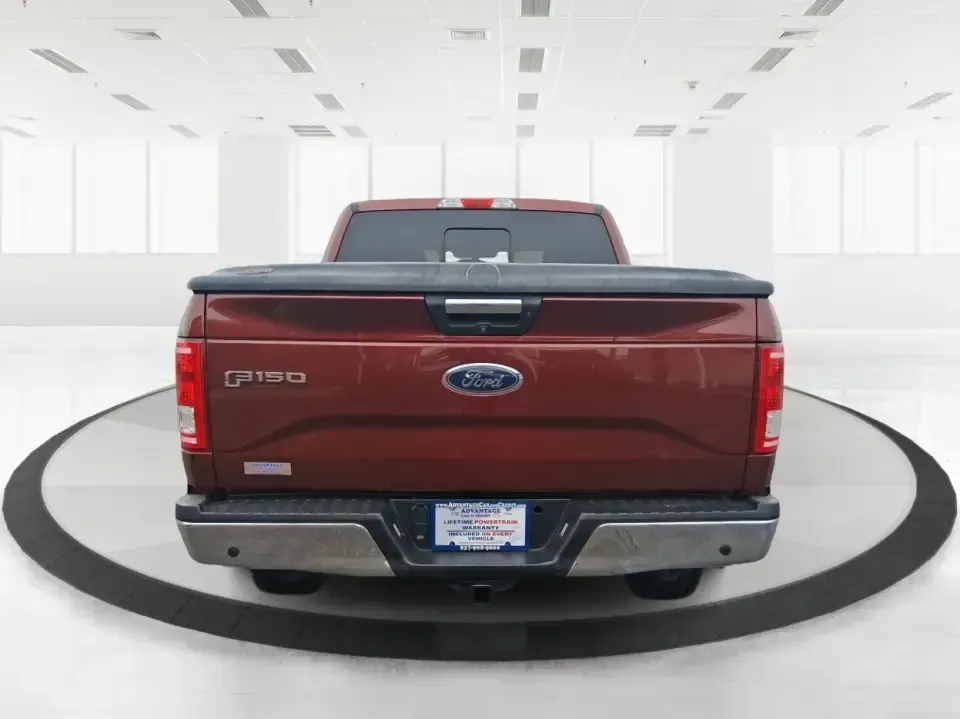 2016 Ford F-150 XLT (1FTEW1EP1GK) with an 2.7L V6 DOHC 24V engine, 6A transmission, located at 8750 N County Rd 25A, Piqua, OH, 45356, (937) 908-9800, 40.164391, -84.232513 - Need one truck that can handle weekday work runs, Saturday projects, and a last-minute road trip up I75 without breaking a sweat? This 2016 Ford F150 XLT Crew Cab 4WD is built for the doitall lifestyle-room for the crew, confidence in Ohio weather, and the capability to tow, haul, and explore while - Photo#3