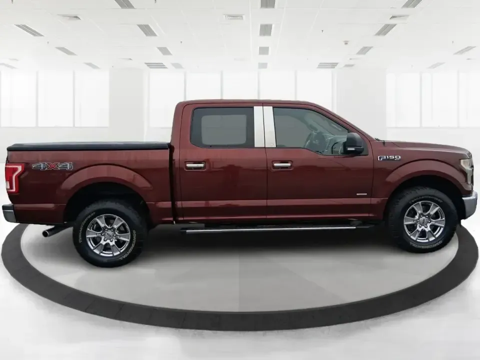 2016 Ford F-150 XLT (1FTEW1EP1GK) with an 2.7L V6 DOHC 24V engine, 6A transmission, located at 401 Woodman Dr, Riverside, OH, 45431, (937) 908-9800, 39.760899, -84.123421 - Need one truck that can handle weekday work runs, Saturday projects, and a last-minute road trip up I75 without breaking a sweat? This 2016 Ford F150 XLT Crew Cab 4WD is built for the doitall lifestyle-room for the crew, confidence in Ohio weather, and the capability to tow, haul, and explore while - Photo#1