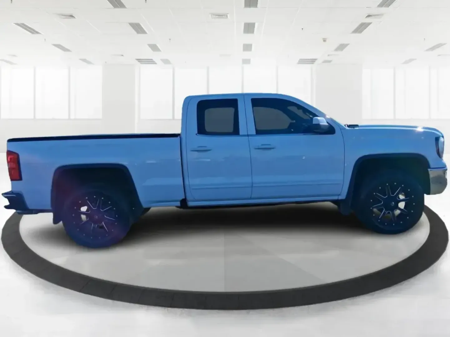 2016 GMC Sierra 1500 SLE (1GTV2MEC8GZ) with an EcoTec3 4.3L V-6 gasoline direct injection engine, 6A transmission, located at 1951 S Dayton Lakeview Rd., New Carlisle, OH, 45344, (937) 908-9800, 39.890999, -84.050255 - Need a truck that can handle Midwest weather, weekend projects, and that long stretch down I75 without breaking a sweat? This **2016 GMC Sierra 1500 SLE Double Cab 4WD** is built for real life in Moraine-whether you're hauling gear to a job site, towing the boat for a day near **Carillon Historical - Photo#1