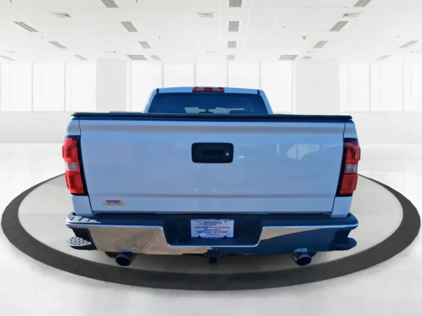 2016 GMC Sierra 1500 SLE (1GTV2MEC8GZ) with an EcoTec3 4.3L V-6 gasoline direct injection engine, 6A transmission, located at 1951 S Dayton Lakeview Rd., New Carlisle, OH, 45344, (937) 908-9800, 39.890999, -84.050255 - Need a truck that can handle Midwest weather, weekend projects, and that long stretch down I75 without breaking a sweat? This **2016 GMC Sierra 1500 SLE Double Cab 4WD** is built for real life in Moraine-whether you're hauling gear to a job site, towing the boat for a day near **Carillon Historical - Photo#3