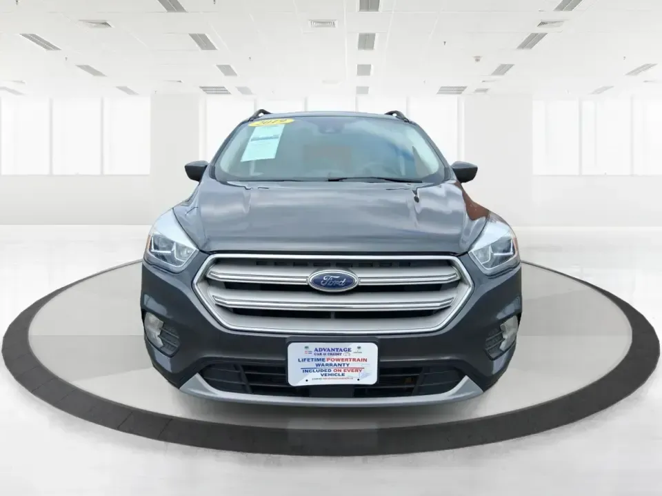 2019 Ford Escape SEL (1FMCU9HD7KU) with an 1.5L L4 DOHC 16V engine, 6A transmission, located at 1230 East Main St, Xenia, OH, 45385, (937) 908-9800, 39.688026, -83.910172 - Weekend road trips to John Bryan State Park, daily commutes down US-35, or the school-and-sports shuffle around Greene County-this 2019 Ford Escape SEL is the kind of compact SUV that fits real life in Xenia, Ohio. With confident AWD capability, a comfortable cabin, and practical cargo space, it's a - Photo#5