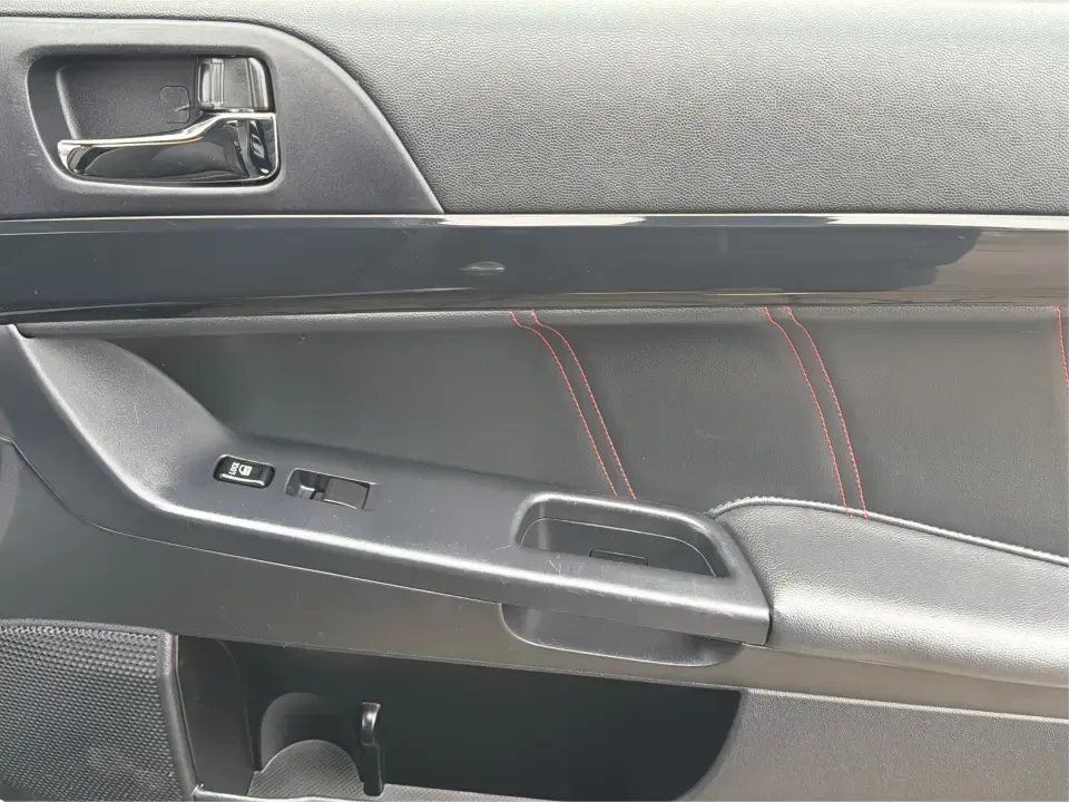 2017 Mitsubishi Lancer LE (JA32U2FU5HU) with an 2L I-4 DOHC engine, 5M transmission, located at 1230 East Main St, Xenia, OH, 45385, (937) 908-9800, 39.688026, -83.910172 - Picture your week running smoothly: a dependable commuter sedan for the drive to Dayton, an easy-to-park ride for errands around Xenia Station, and a comfortable car that's ready for a spontaneous weekend trip to Glen Helen Nature Preserve. This 2017 Mitsubishi Lancer LE is built for real-life routi - Photo#18