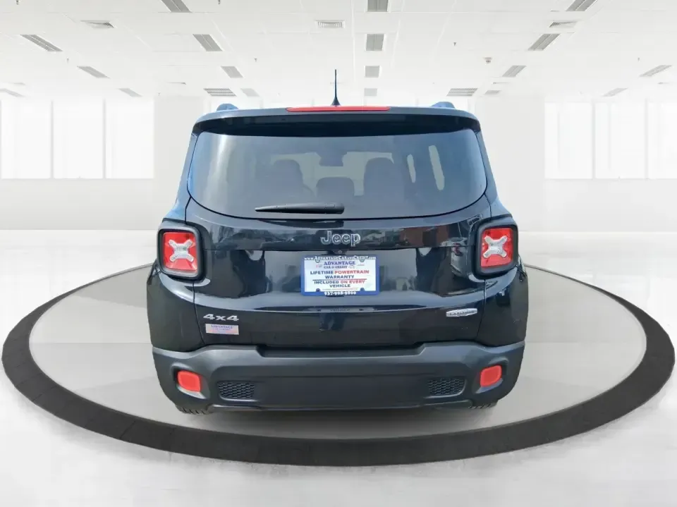 2017 Jeep Renegade Latitude 4x4 (ZACCJBBB3HP) with an 2.4L L4 DOHC 16V engine, 6M transmission, located at 401 Woodman Dr, Riverside, OH, 45431, (937) 908-9800, 39.760899, -84.123421 - Ready for the kind of week that starts with a smooth commute and ends with a spontaneous road trip? This 2017 Jeep Renegade Latitude 4WD is built for real life in Riverside, OH-whether you're navigating morning traffic toward Wright-Patterson AFB, packing up for a day at Eastwood MetroPark, or takin- Photo#3