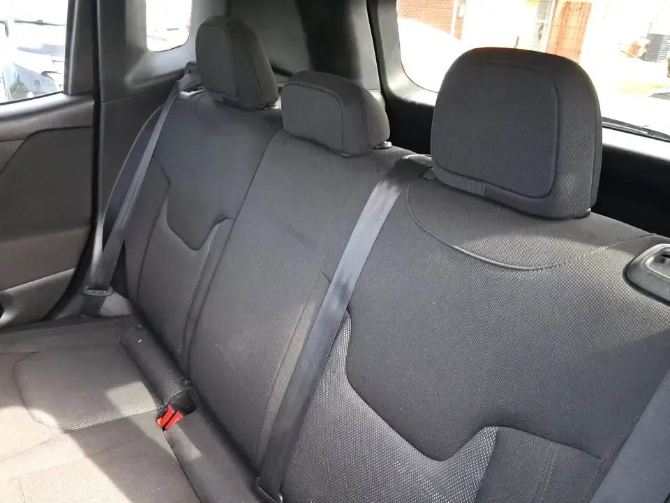 2017 Jeep Renegade Latitude 4x4 (ZACCJBBB3HP) with an 2.4L L4 DOHC 16V engine, 6M transmission, located at 401 Woodman Dr, Riverside, OH, 45431, (937) 908-9800, 39.760899, -84.123421 - Ready for the kind of week that starts with a smooth commute and ends with a spontaneous road trip? This 2017 Jeep Renegade Latitude 4WD is built for real life in Riverside, OH-whether you're navigating morning traffic toward Wright-Patterson AFB, packing up for a day at Eastwood MetroPark, or takin- Photo#10