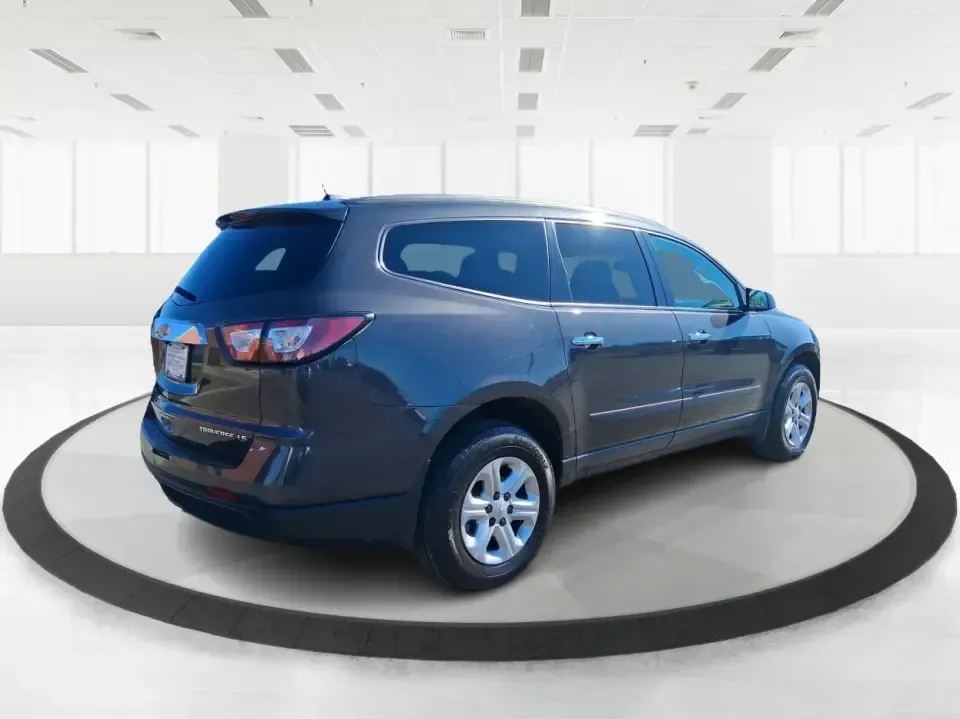 2016 Chevrolet Traverse LS (1GNKRFKDXGJ) with an 3.6L V-6 gasoline direct injection engine, 6A transmission, located at 401 Woodman Dr, Riverside, OH, 45431, (937) 908-9800, 39.760899, -84.123421 - Need one SUV that can handle school drop-offs, long commutes to Dayton, and weekend runs out toward John Bryan State Park without feeling cramped? This 2016 Chevrolet Traverse LS is built for real life-roomy seating for the whole crew, flexible cargo space for strollers or sports gear, and confident - Photo#2