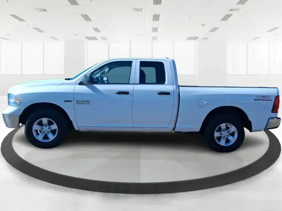 2017 Ram 1500 Tradesman Quad Cab 4x4 6'4 Box (1C6RR7FTXHS) with an 5.7L V8 OHV 16V engine, 8A transmission, located at 880 E. National Road, Vandalia, OH, 45377, (937) 908-9800, 39.891918, -84.183594 - Need a truck that can handle Ohio winters, weekend projects, and last-minute road trips without blinking? This 2017 Ram 1500 Tradesman Quad Cab 4x4 is built for real life in Vandalia-whether you're towing the camper for a getaway, hauling supplies for a home renovation, or commuting up and down I75 - Photo#5