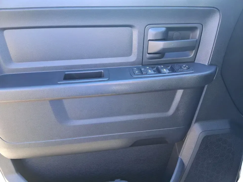 2017 Ram 1500 Tradesman Quad Cab 4x4 6'4 Box (1C6RR7FTXHS) with an 5.7L V8 OHV 16V engine, 8A transmission, located at 880 E. National Road, Vandalia, OH, 45377, (937) 908-9800, 39.891918, -84.183594 - Need a truck that can handle Ohio winters, weekend projects, and last-minute road trips without blinking? This 2017 Ram 1500 Tradesman Quad Cab 4x4 is built for real life in Vandalia-whether you're towing the camper for a getaway, hauling supplies for a home renovation, or commuting up and down I75 - Photo#17