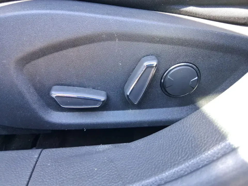 2016 Ford Fusion SE (1FA6P0H79G5) with an 2.5L L4 DOHC 16V engine, 6-Speed Automatic transmission, located at 401 Woodman Dr, Riverside, OH, 45431, (937) 908-9800, 39.760899, -84.123421 - Need a dependable sedan for the daily commute between Riverside and downtown Dayton, school drop-offs, or weekend runs out toward Wright-Patterson AFB and the National Museum of the U.S. Air Force? This 2016 Ford Fusion SE is built for real life-comfortable on longer stretches of I675, easy to park - Photo#18