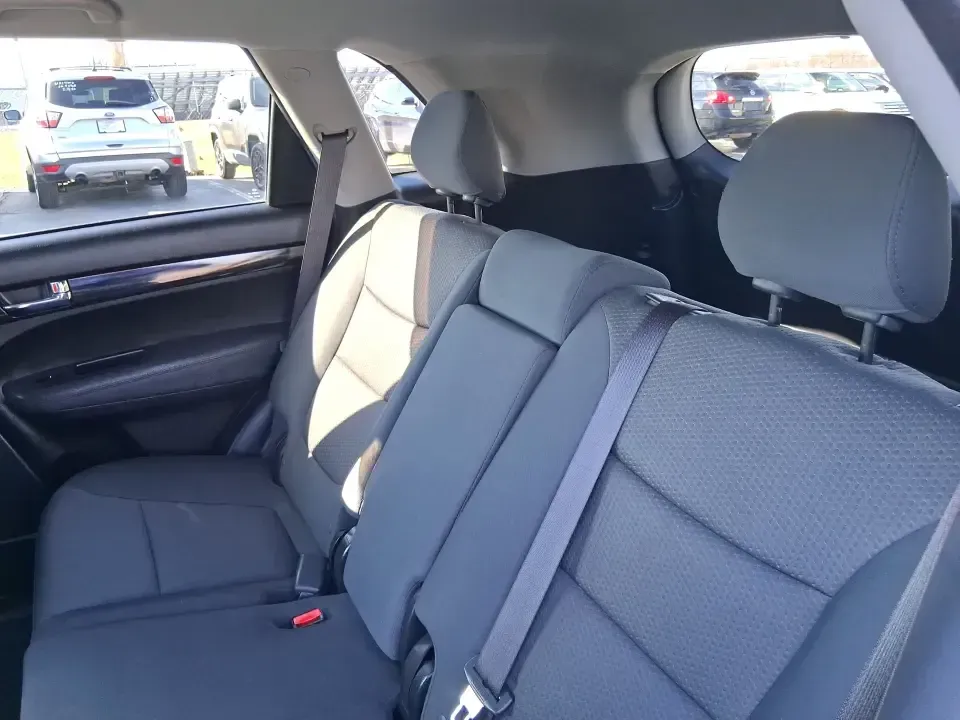 2013 Kia Sorento LX (5XYKTCA64DG) with an 2.4L I-4 gasoline direct injection engine, 6-Speed Automatic transmission, located at 1230 East Main St, Xenia, OH, 45385, (937) 908-9800, 39.688026, -83.910172 - Load up the kids, the dog, and the groceries-or point the hood toward a weekend escape at John Bryan State Park-because this 2013 Kia Sorento LX is the kind of practical SUV that fits real life in Greene County. With confident all-weather capability, flexible seating, and everyday comfort, it's idea - Photo#10