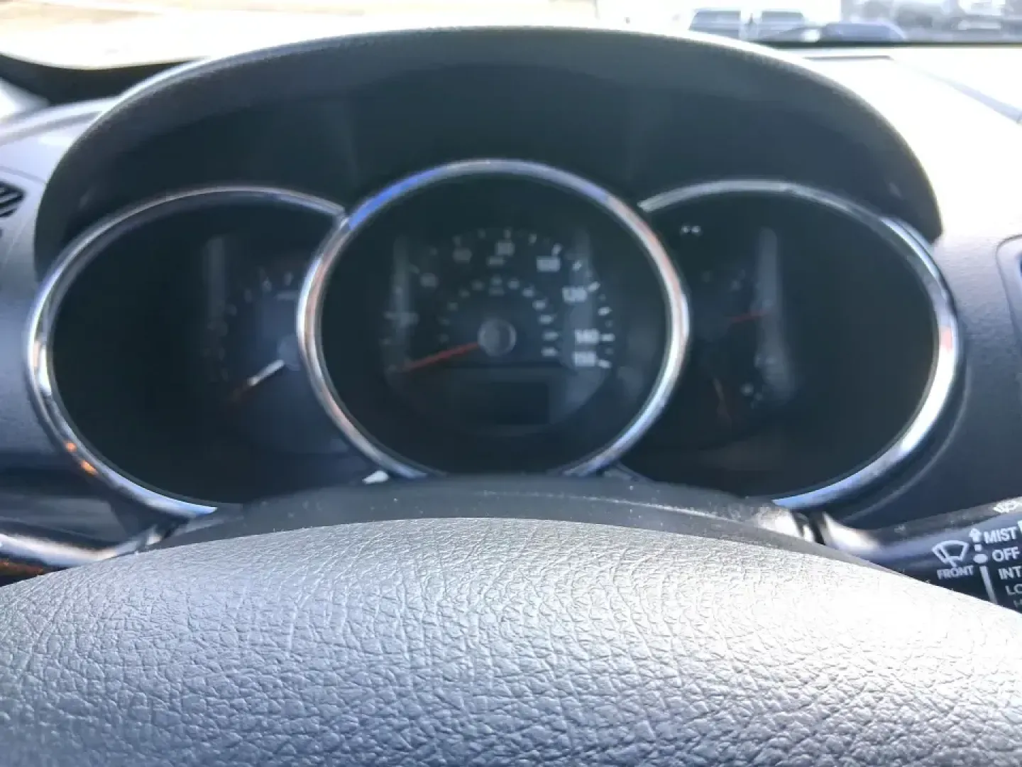 2013 Kia Sorento LX (5XYKTCA64DG) with an 2.4L I-4 gasoline direct injection engine, 6-Speed Automatic transmission, located at 1230 East Main St, Xenia, OH, 45385, (937) 908-9800, 39.688026, -83.910172 - Load up the kids, the dog, and the groceries-or point the hood toward a weekend escape at John Bryan State Park-because this 2013 Kia Sorento LX is the kind of practical SUV that fits real life in Greene County. With confident all-weather capability, flexible seating, and everyday comfort, it's idea - Photo#15