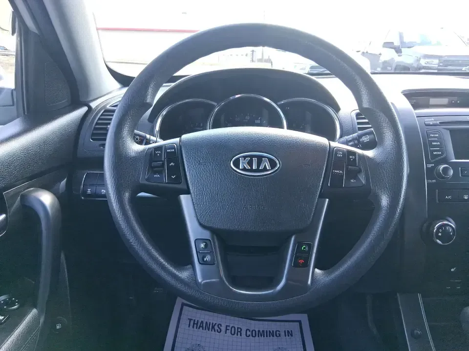 2013 Kia Sorento LX (5XYKTCA64DG) with an 2.4L I-4 gasoline direct injection engine, 6-Speed Automatic transmission, located at 1230 East Main St, Xenia, OH, 45385, (937) 908-9800, 39.688026, -83.910172 - Load up the kids, the dog, and the groceries-or point the hood toward a weekend escape at John Bryan State Park-because this 2013 Kia Sorento LX is the kind of practical SUV that fits real life in Greene County. With confident all-weather capability, flexible seating, and everyday comfort, it's idea - Photo#16