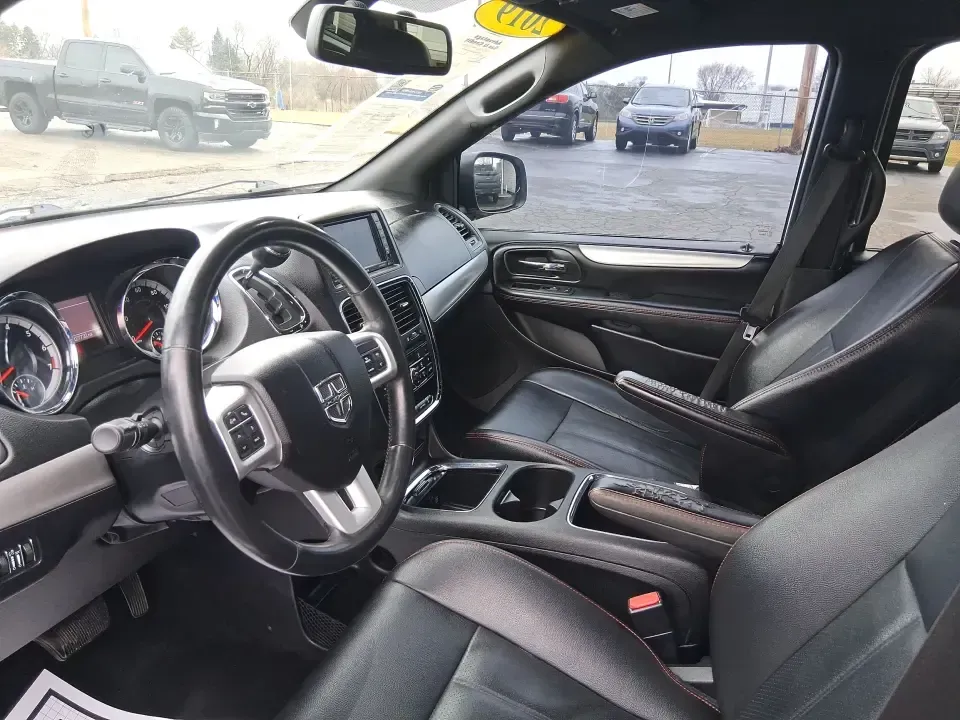 2019 Dodge Grand Caravan GT (2C4RDGEG1KR) with an Pentastar 3.6L V-6 DOHC engine, 6A transmission, located at 1951 S Dayton Lakeview Rd., New Carlisle, OH, 45344, (937) 908-9800, 39.890999, -84.050255 - 2019 Dodge Grand Caravan GT - Photo#9