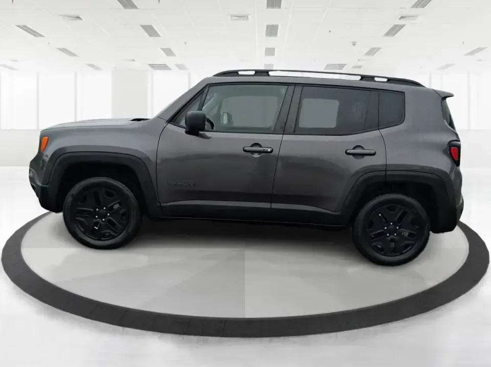 2018 Jeep Renegade Upland Edition 4x4 (ZACCJBAB1JP) with an Tigershark MultiAir 2.4L I-4 variable valve contro engine, 6M transmission, located at 4508 South Dixie Dr, Moraine, OH, 45439, (937) 908-9800, 39.689976, -84.218452 - Weekend getaways to John Bryan State Park, snowy commutes down US-35, or daily school-and-grocery runs around Xenia all get easier when you've got a compact SUV that's sized for city parking but ready for Ohio backroads. This 2018 Jeep Renegade Upland Edition 4x4 brings that go-anywhere, do-everythi - Photo#5