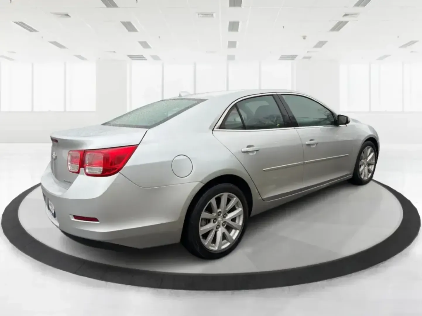 2013 Chevrolet Malibu 2LT (1G11E5SA7DF) with an ECOTEC 2.5L I-4 gasoline direct injection engine, 6-Speed Automatic transmission, located at 1099 N County Rd 25A, Troy, OH, 45373, (937) 908-9800, 40.057079, -84.212883 - Need a reliable commuter that's comfortable for I75 runs, errands around Troy, and the occasional weekend escape to Charleston Falls Preserve? This 2013 Chevrolet Malibu 2LT is the kind of practical, polished sedan that fits real life-easy to park downtown, smooth on longer drives, and roomy enough - Photo#2