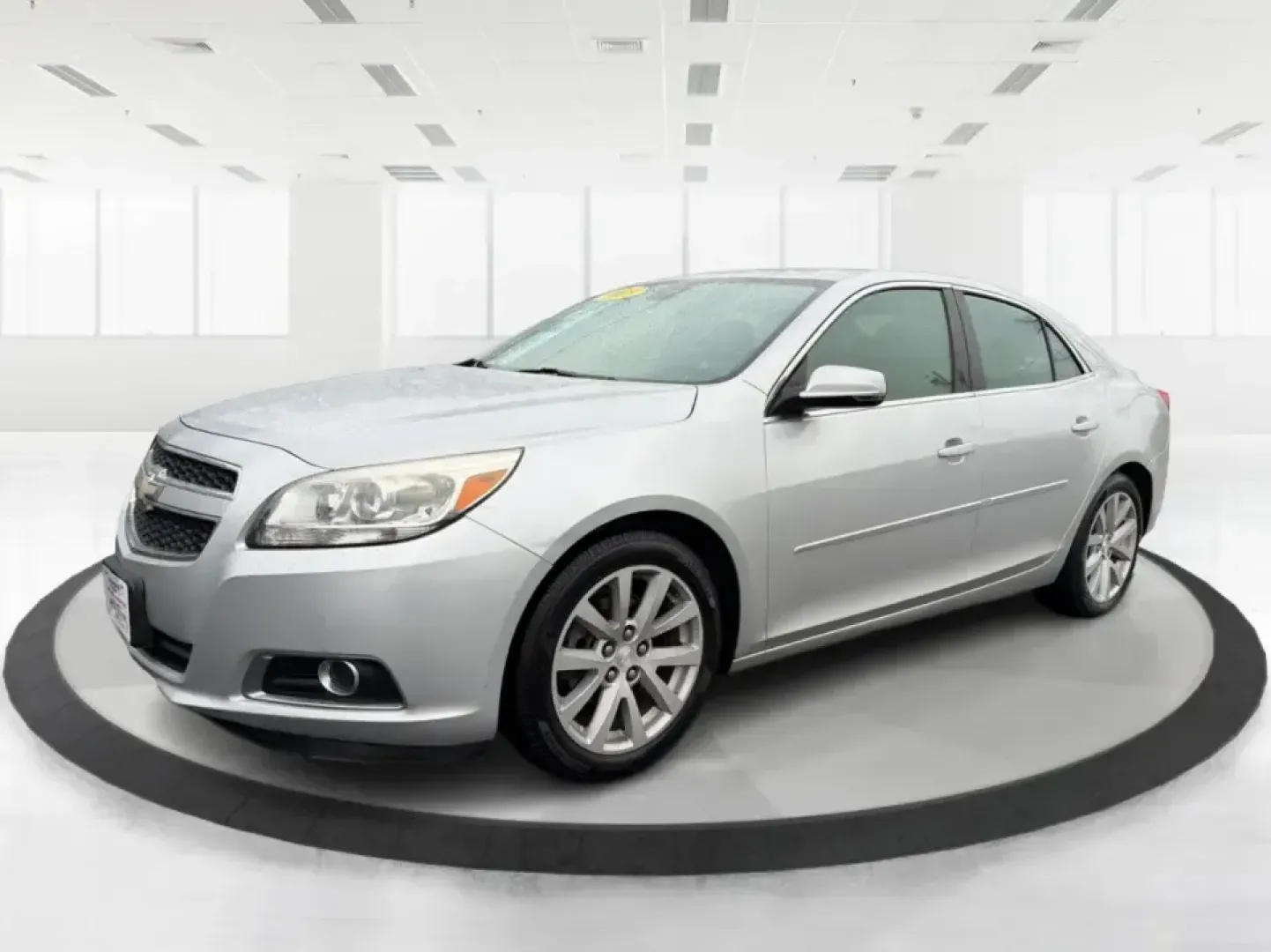 2013 Chevrolet Malibu 2LT (1G11E5SA7DF) with an ECOTEC 2.5L I-4 gasoline direct injection engine, 6-Speed Automatic transmission, located at 1099 N County Rd 25A, Troy, OH, 45373, (937) 908-9800, 40.057079, -84.212883 - Need a reliable commuter that's comfortable for I75 runs, errands around Troy, and the occasional weekend escape to Charleston Falls Preserve? This 2013 Chevrolet Malibu 2LT is the kind of practical, polished sedan that fits real life-easy to park downtown, smooth on longer drives, and roomy enough - Photo#8
