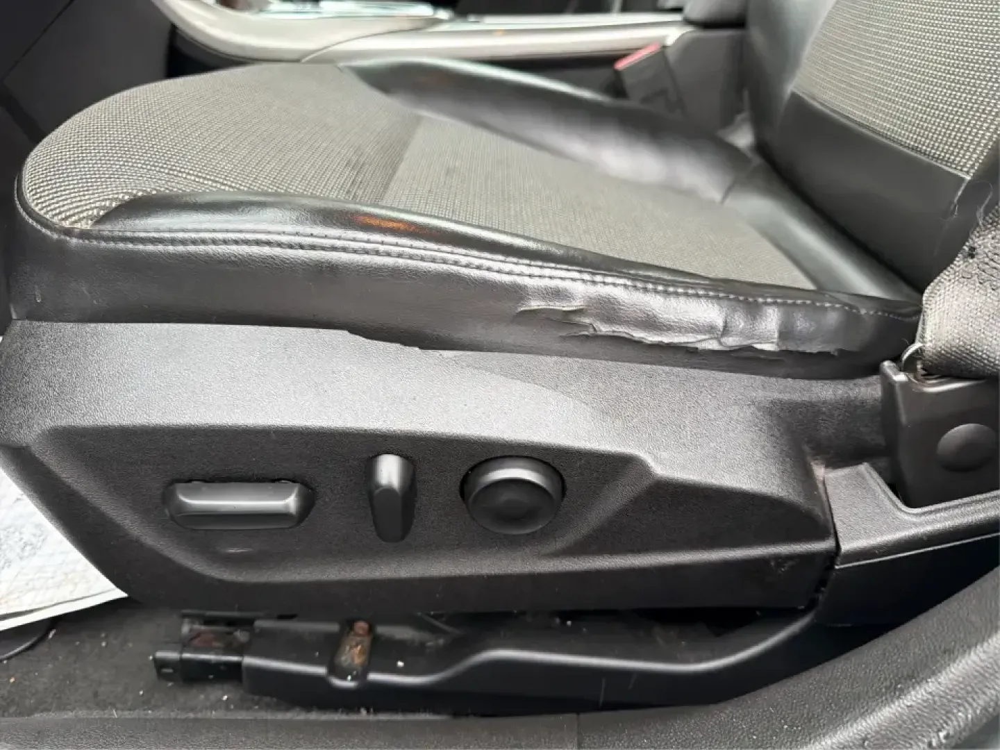 2013 Chevrolet Malibu 2LT (1G11E5SA7DF) with an ECOTEC 2.5L I-4 gasoline direct injection engine, 6-Speed Automatic transmission, located at 1099 N County Rd 25A, Troy, OH, 45373, (937) 908-9800, 40.057079, -84.212883 - Need a reliable commuter that's comfortable for I75 runs, errands around Troy, and the occasional weekend escape to Charleston Falls Preserve? This 2013 Chevrolet Malibu 2LT is the kind of practical, polished sedan that fits real life-easy to park downtown, smooth on longer drives, and roomy enough - Photo#18