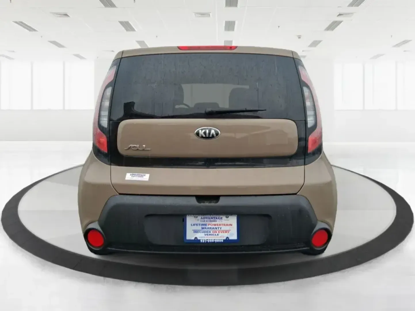 2015 Kia Soul Base (KNDJN2A25F7) with an 1.6L L4 DOHC 16V engine, located at 1099 N County Rd 25A, Troy, OH, 45373, (937) 908-9800, 40.057079, -84.212883 - Picture your next week in Troy: an easy commute up N County Rd 25A, a quick grocery run near the Miami County Fairgrounds, and a Saturday drive down I75 for a Dayton day trip-without stressing over parking, fuel costs, or tight cargo space. This 2015 Kia Soul Base is built for real life, making it a - Photo#3