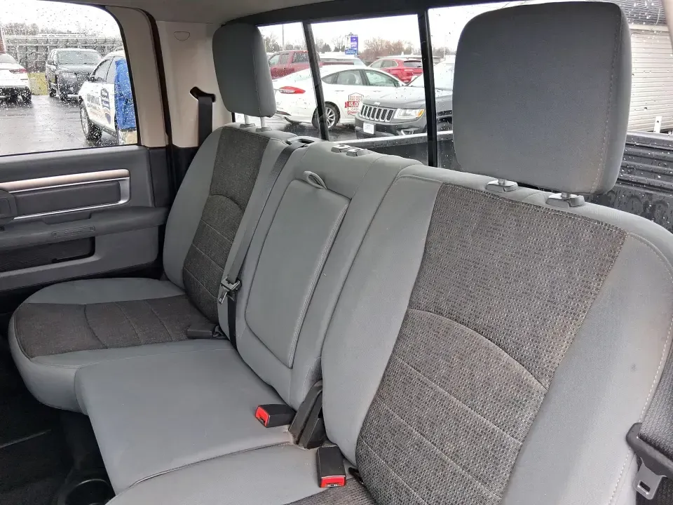 2013 Ram 1500 Big Horn (1C6RR7LT6DS) with an HEMI 5.7L V-8 variable valve control engine, 6-Speed Automatic transmission, located at 880 E. National Road, Vandalia, OH, 45377, (937) 908-9800, 39.891918, -84.183594 - Need a truck that can handle weekday work runs and still feel ready for a spontaneous weekend escape? This Flame Red Clearcoat 2013 Ram 1500 Big Horn Crew Cab is built for real-life Ohio driving-hauling, towing, commuting, and road-tripping with the comfort your passengers will appreciate and the ca - Photo#10