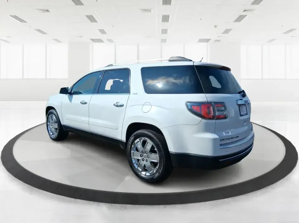 2017 GMC Acadia Base (1GKKVSKD1HJ) with an 3.6L V6 DOHC 24V engine, 6A transmission, located at 1951 S Dayton Lakeview Rd., New Carlisle, OH, 45344, (937) 908-9800, 39.890999, -84.050255 - Load up the family, point the hood toward I70, and make every mile feel easy in this 2017 GMC Acadia-an SUV that's built for real life in and around New Carlisle, Ohio. Whether you're doing school drop-offs, commuting toward Dayton, or planning a weekend run to Buck Creek State Park, this Acadia giv - Photo#4