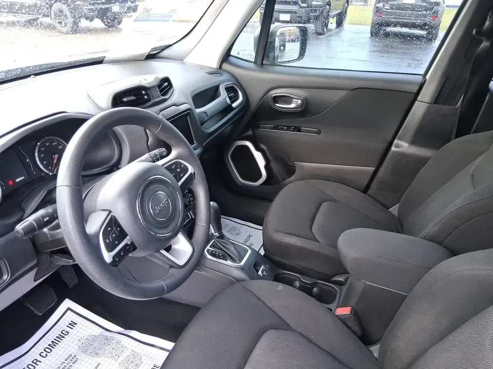 2020 Jeep Renegade Sport FWD (ZACNJAAB1LP) with an 2.4L L4 DOHC 16V engine, 9A transmission, located at 1951 S Dayton Lakeview Rd., New Carlisle, OH, 45344, (937) 908-9800, 39.890999, -84.050255 - Picture your next weekend: you're cruising from New Carlisle to Springfield for errands, then heading back on I70 with the cargo area packed for a family cookout at George Rogers Clark Park. If you need a compact SUV that's easy to park, comfortable for daily commuting, and ready for spontaneous roa - Photo#8