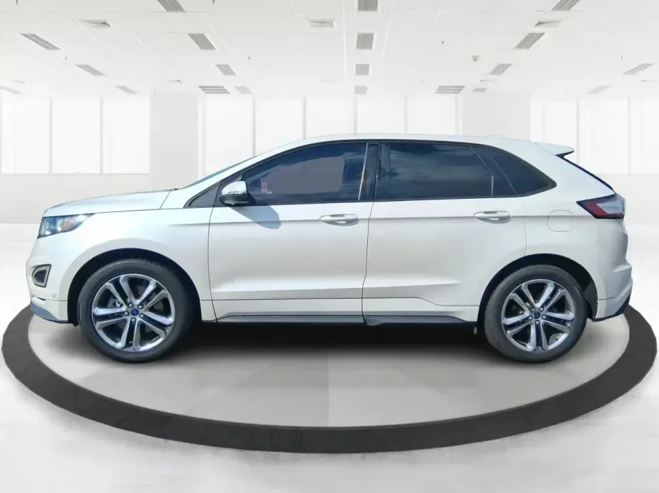 2017 Ford Edge Sport (2FMPK4AP8HB) with an EcoBoost 2.7L V-6 gasoline direct injection engine, 6A transmission, located at 8750 N County Rd 25A, Piqua, OH, 45356, (937) 908-9800, 40.164391, -84.232513 - Weekend road trips up I75, snowy school runs across Miami County, or a daily commute to Troy or Dayton-this 2017 Ford Edge Sport is the kind of SUV that fits real life. With its confident AWD capability, strong EcoBoost power, and family-friendly comfort, it's a smart pick for drivers who want a spo - Photo#5