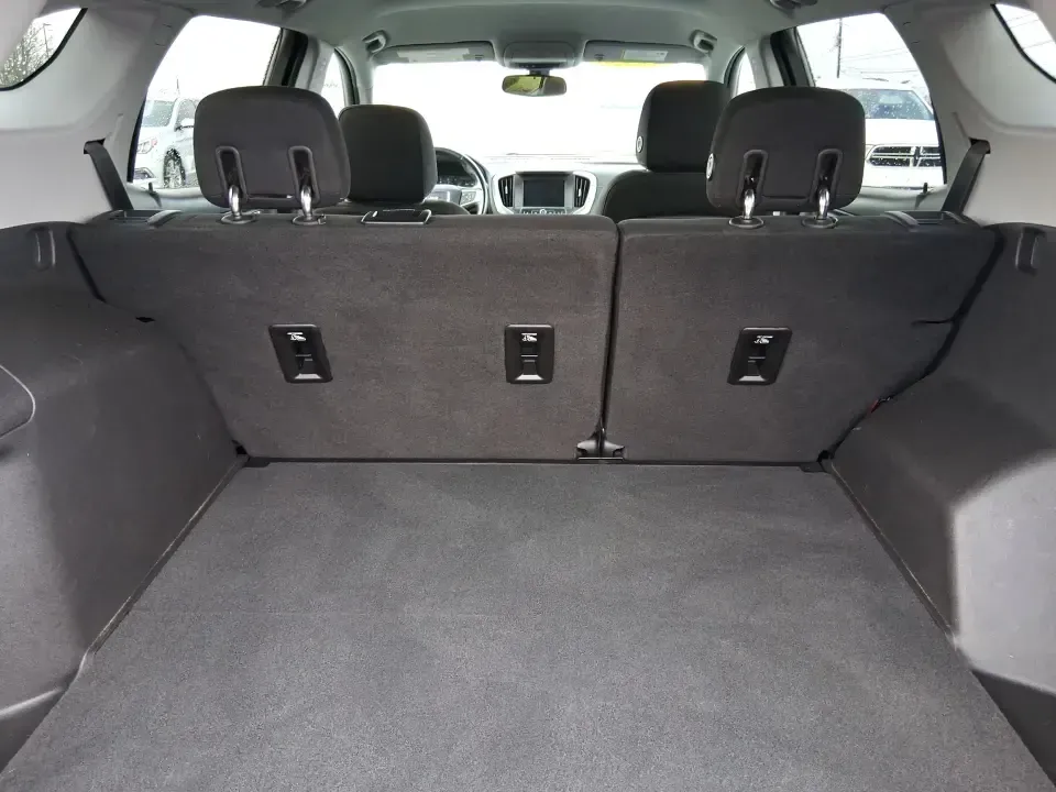 2018 GMC Terrain SLE (3GKALMEV9JL) with an 1.4L L4 DOHC 16V TURBO engine, 6A transmission, located at 8750 N County Rd 25A, Piqua, OH, 45356, (937) 908-9800, 40.164391, -84.232513 - Ready for a commute that feels easier, a weekend that packs more adventure, and a family schedule that runs smoother? This 2018 GMC Terrain SLE is the kind of compact SUV that fits real life in Piqua-whether you're heading down I75 for work, running errands along N County Rd 25A, or loading up for a - Photo#12