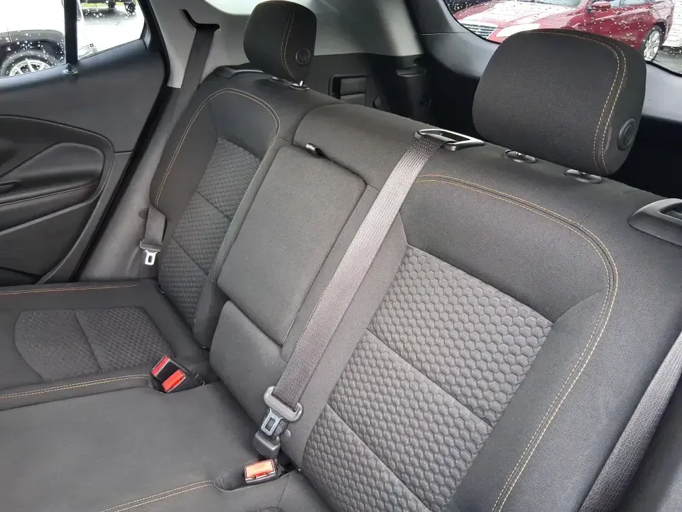 2018 GMC Terrain SLE (3GKALMEV9JL) with an 1.4L L4 DOHC 16V TURBO engine, 6A transmission, located at 401 Woodman Dr, Riverside, OH, 45431, (937) 908-9800, 39.760899, -84.123421 - Ready for a commute that feels easier, a weekend that packs more adventure, and a family schedule that runs smoother? This 2018 GMC Terrain SLE is the kind of compact SUV that fits real life in Piqua-whether you're heading down I75 for work, running errands along N County Rd 25A, or loading up for a - Photo#10